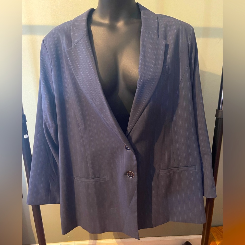 Avenue Studio Blazer and pant combo